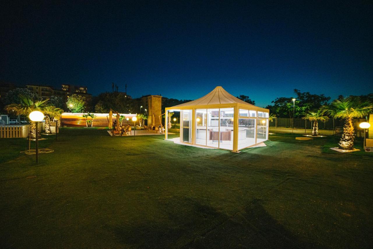 Hotel Park E Mobil Home Sottomarina Bagian luar foto