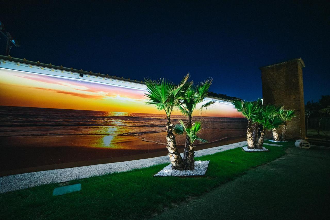 Hotel Park E Mobil Home Sottomarina Bagian luar foto
