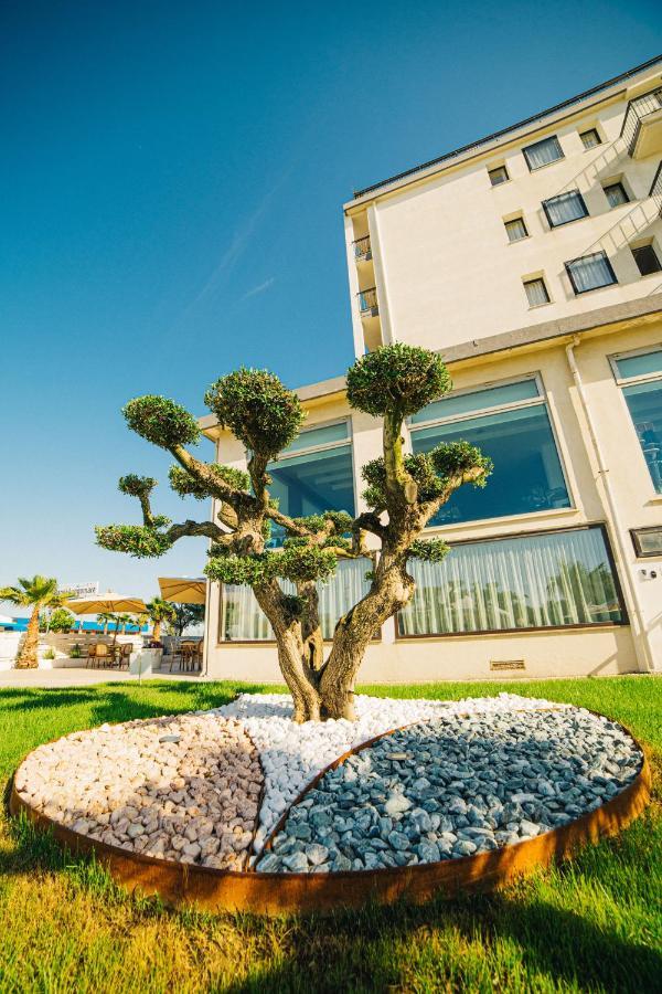 Hotel Park E Mobil Home Sottomarina Bagian luar foto