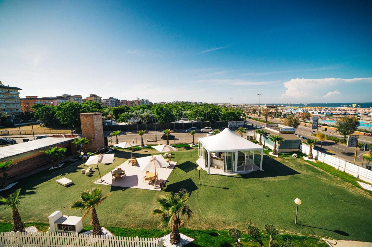 Hotel Park E Mobil Home Sottomarina Bagian luar foto