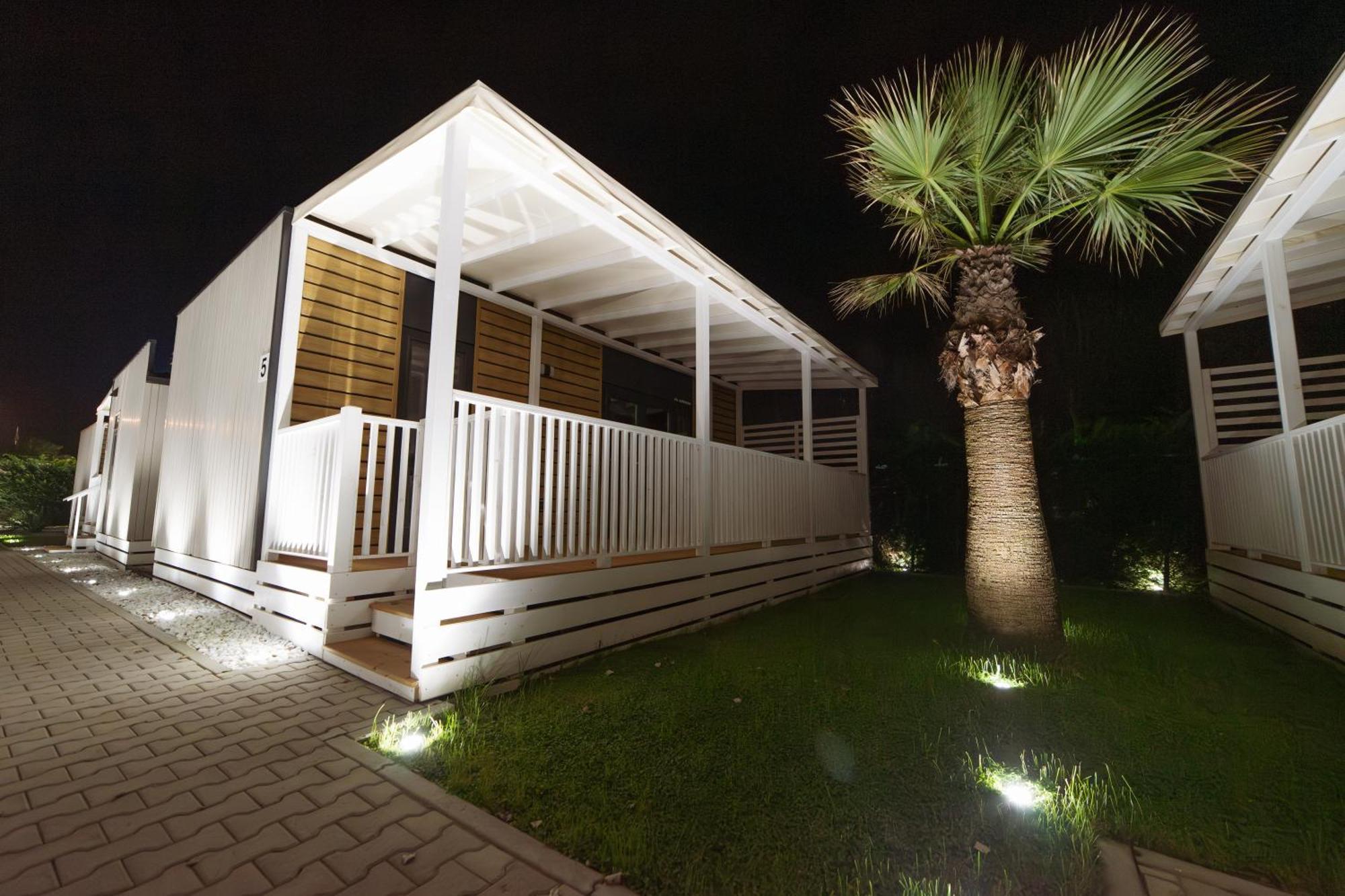 Hotel Park E Mobil Home Sottomarina Bagian luar foto