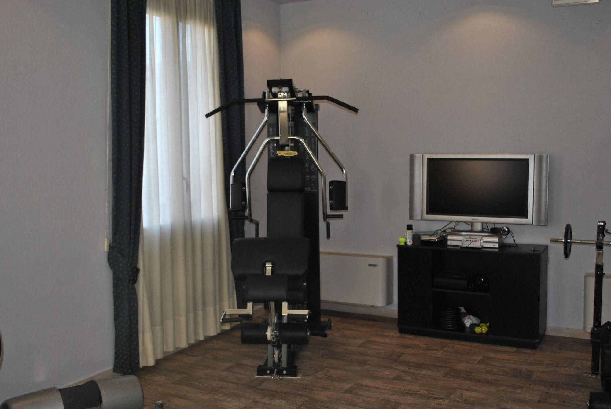 Hotel Park E Mobil Home Sottomarina Bagian luar foto